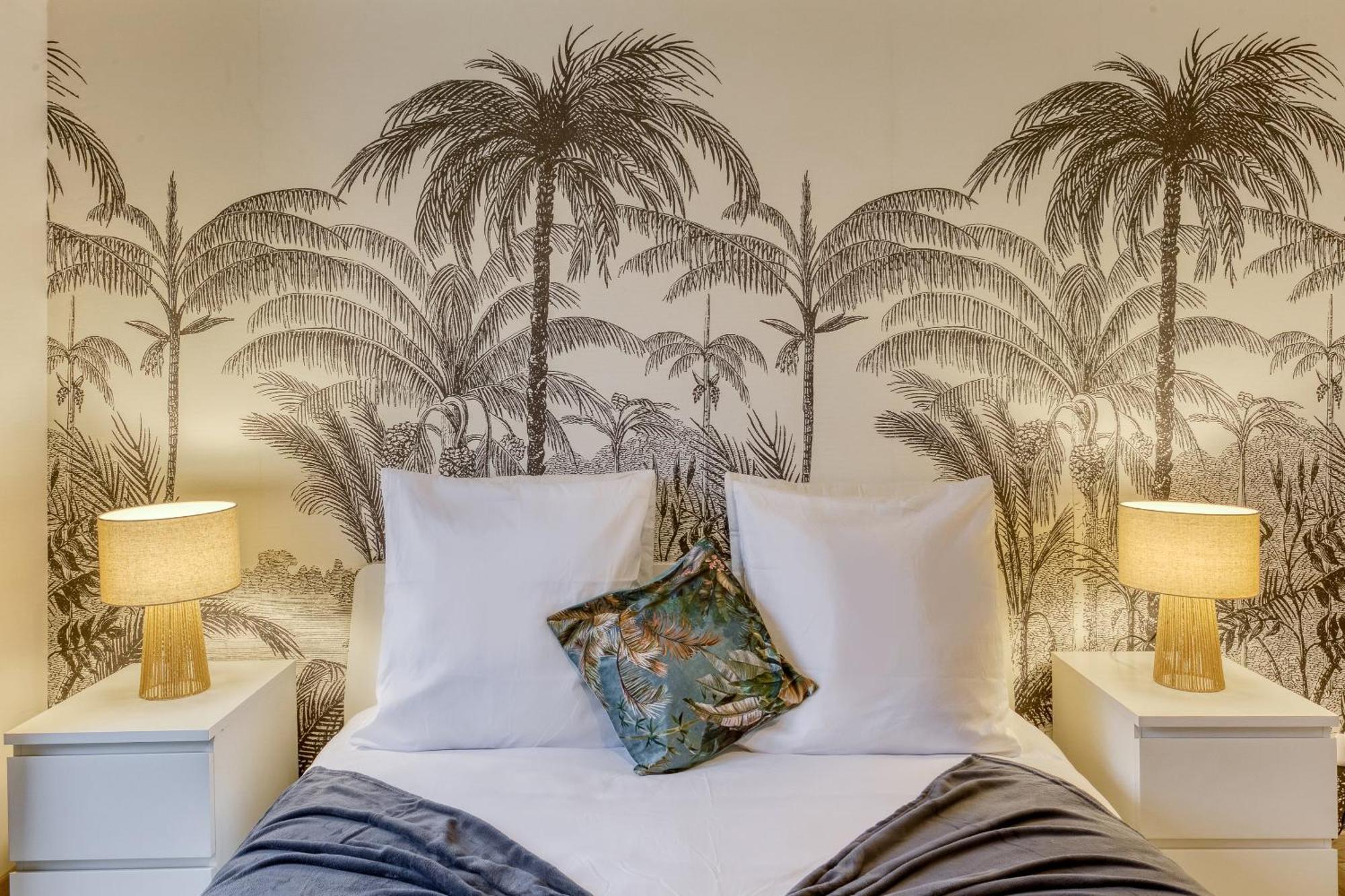 3 - 10 Min Paris - 30 Min - Free Parking - 5 Min Rer A Apartment