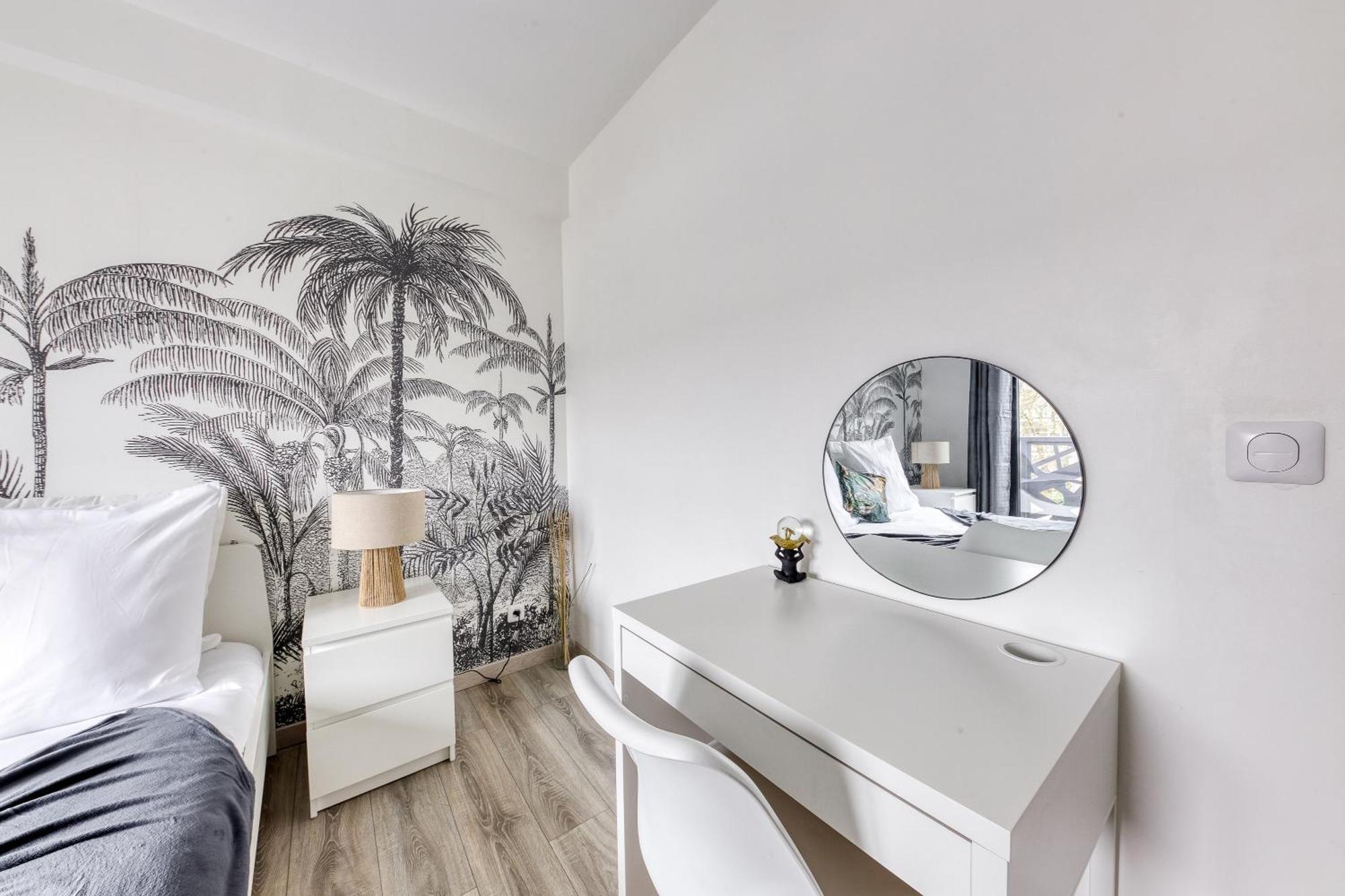 3 - 10 Min Paris - 30 Min - Free Parking - 5 Min Rer A
